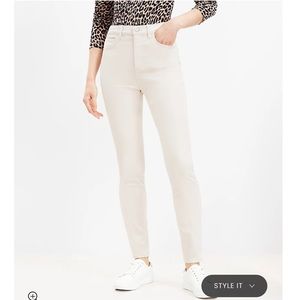 LOFT Skinny Corduroy Pants